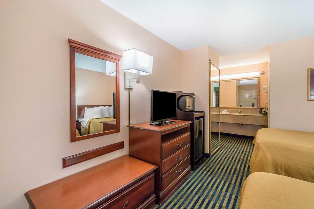Quality Inn Savannah I-95 Εξωτερικό φωτογραφία
